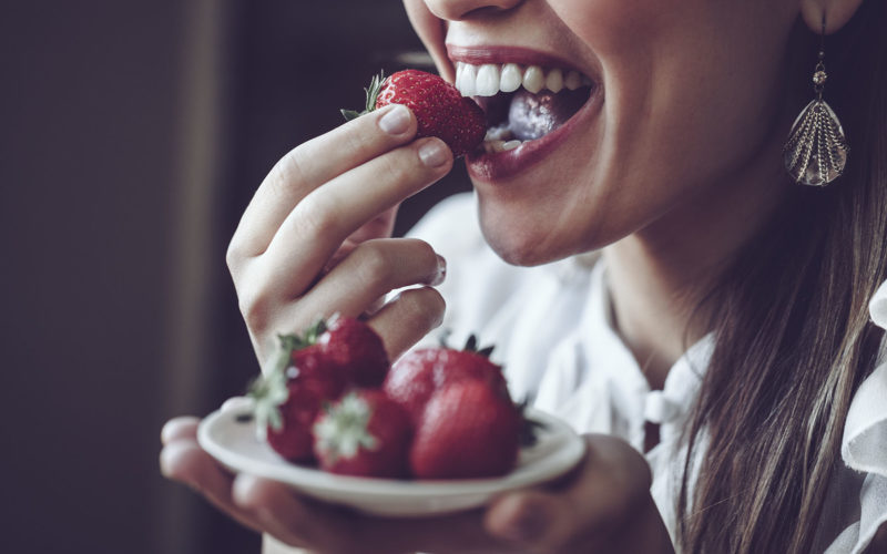 fruit with vitamins for teeth